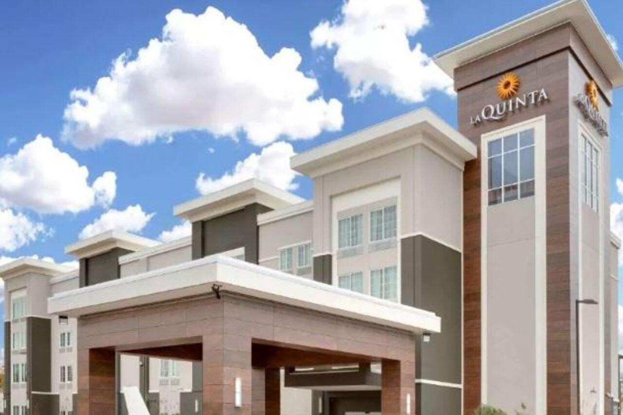 La Quinta By Wyndham Dallas Love Field Bagian luar foto