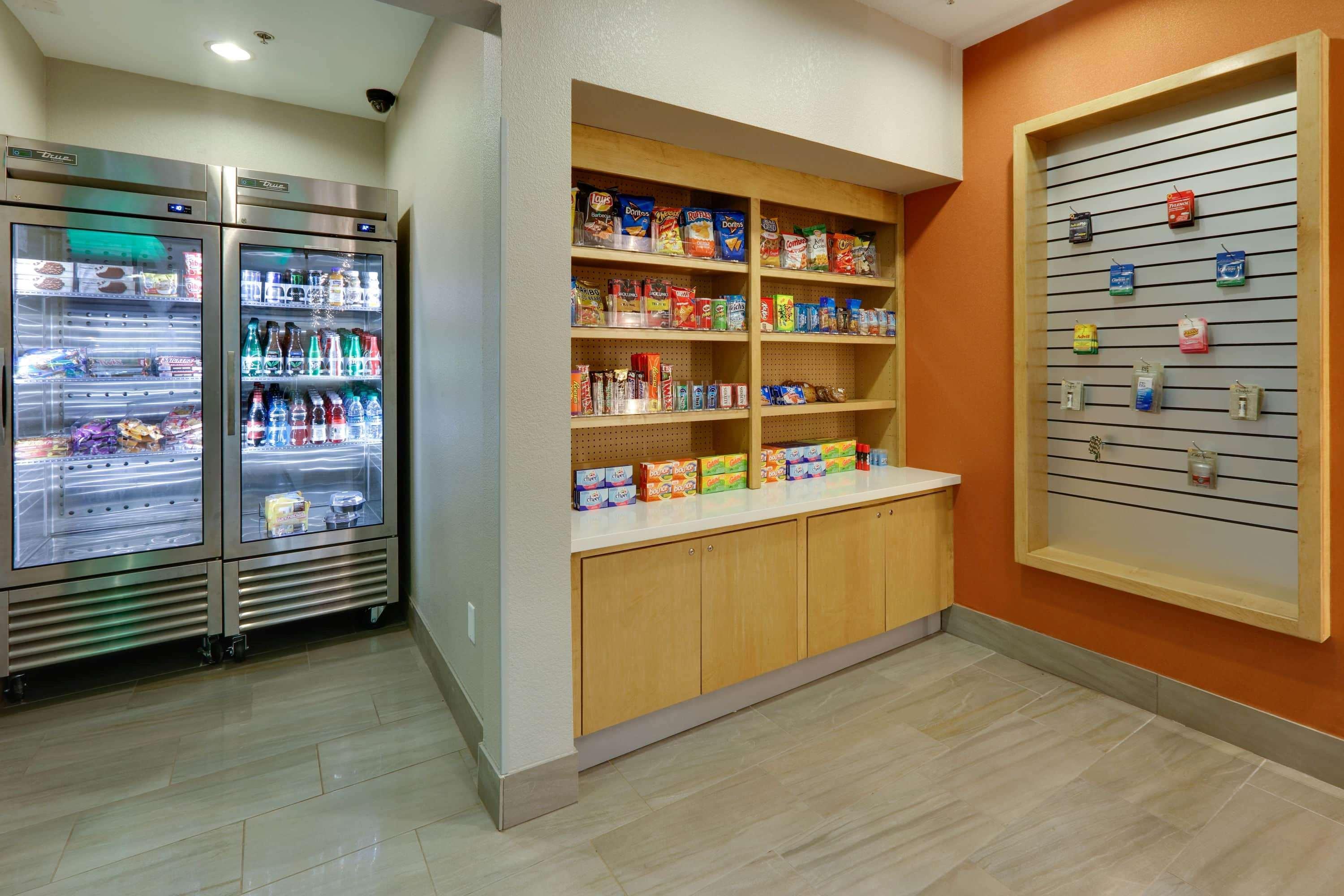 La Quinta By Wyndham Dallas Love Field Bagian luar foto